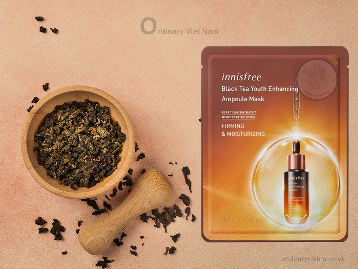 Mat-na-tinh-chat-tra-den-innisfree-Black-Tea-Youth-Enhancing-Ampoule-Mask-1.jpg
