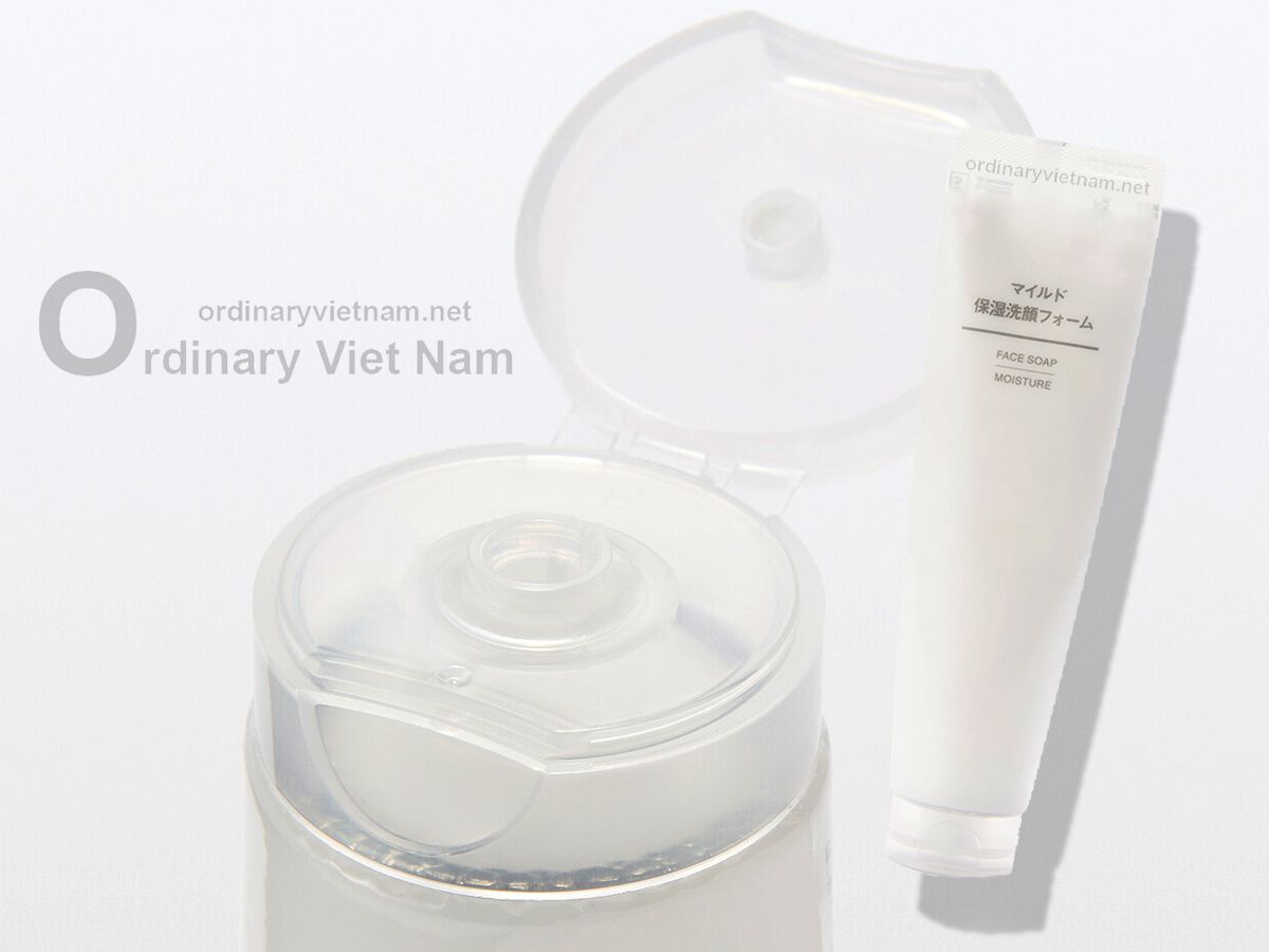 Review-sua-rua-mat-muji-face-soap-moisture-Ordinary-Viet-Nam-3.jpg