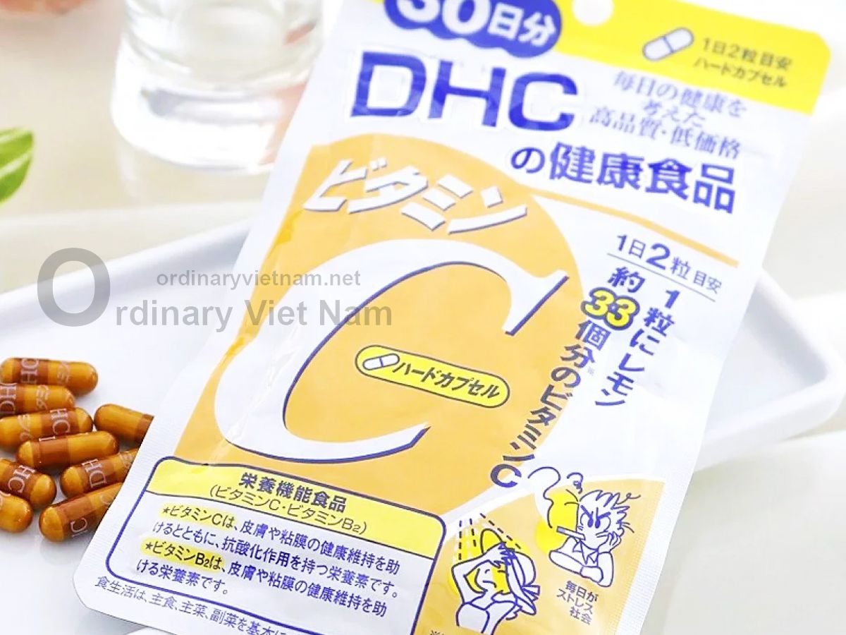 Uong-dhc-vitamin-c-truoc-hay-sau-bua-an-Ordinary-Viet-Nam-1.jpg